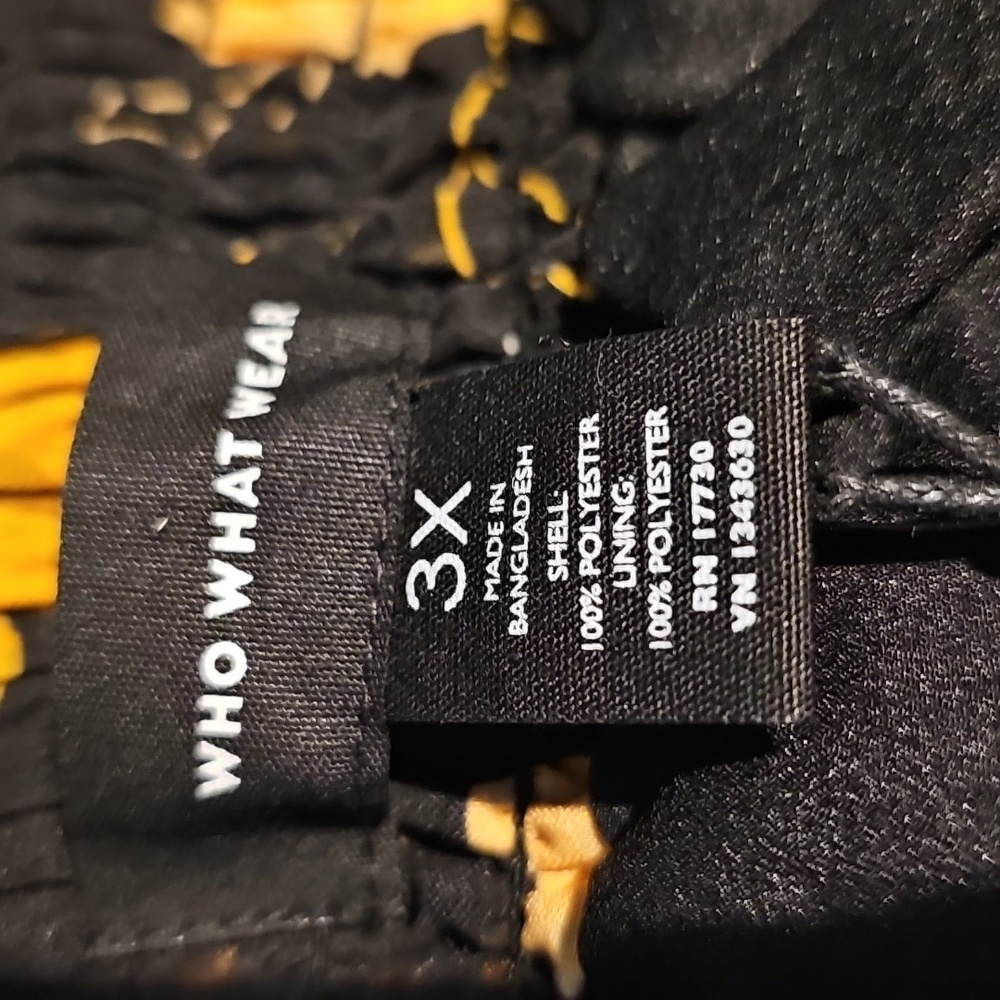 Who What Wear Black And Yellow Floral Skirt Size 3x — image 3 of 5